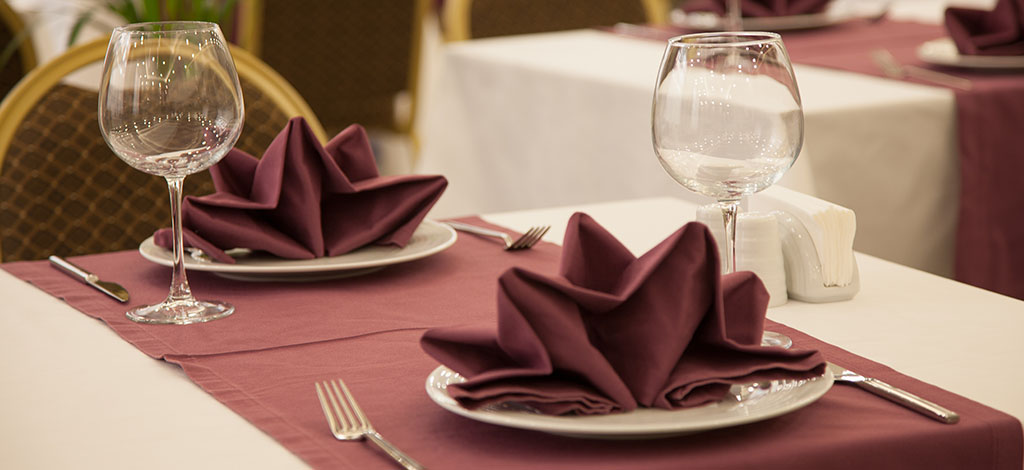 Fancy placmate table setting